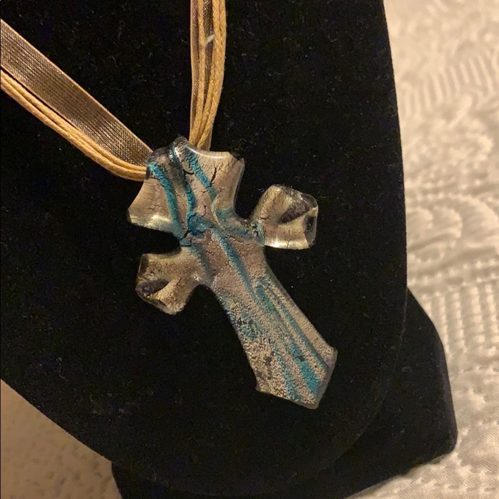 Cross necklace 16 inches long. cross 2.5 inches